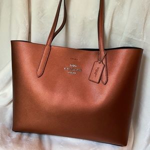 Coach copper metallic avenue tote